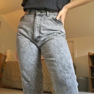 vintage gray high waisted mom jeans